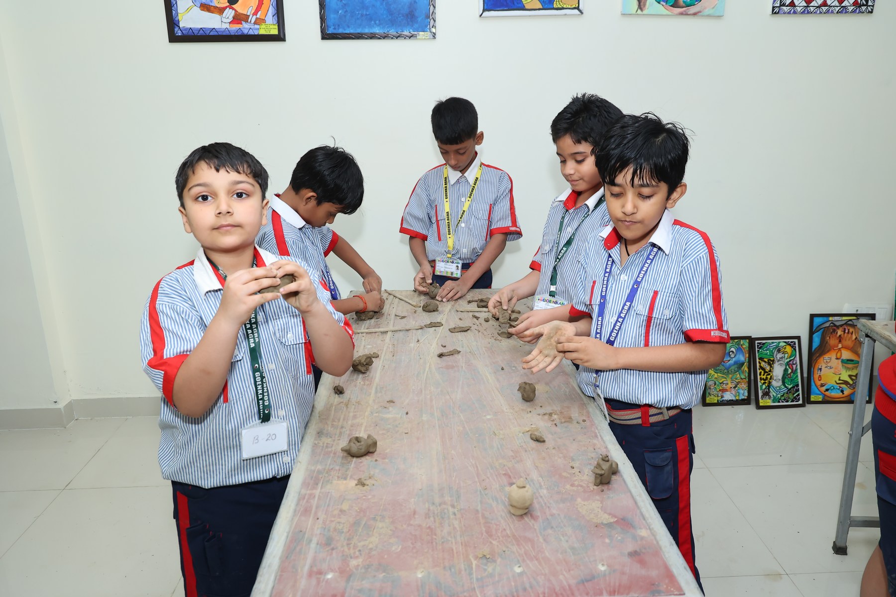 Clay Modeling & Creative Arts